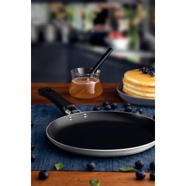 Tramontina Professional 20894-022 Aluminium Non-Stick Crepes Pan 22 cm Pancake Pancake Pan Black