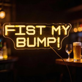 "Fist My Bump!" Neon Sign - 35x13cm (13.8x5.1in) Warm Yellow LED Wall Art, Sci-Fi Alien Friendship Quote Light, Funny Gamer Room Decor, "Hail Mary" Style Sign
