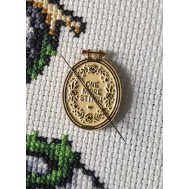 One More Stitch Embroidery Needle Minder