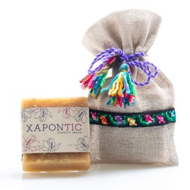 Jabón artesanal (Miel-Avena) Xapontic con bolsa bordada a mano