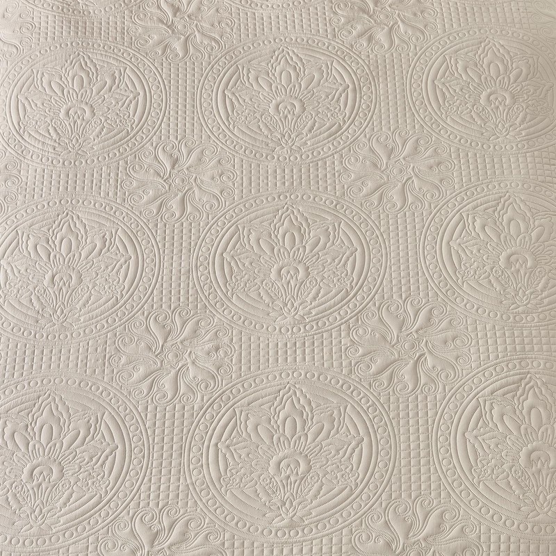 Qucover Oversized King Bedspread 132x 120, Extra Wide Alaska King