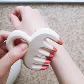 Wheelo Therapy Thera Brush Massage Tool Ceramic Comb Gua Sha Scalp Trapezius Shoulder Floating Room Massage, Thera Brush / 휠로스테라피 테라브러쉬 마사지도구 도자기 빗 괄사 두피 승모근 어깨 부유방 마사지, 테라브러쉬