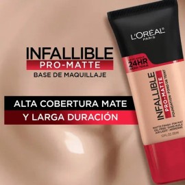 Base de maquillaje líquida L'Oréal Paris Infallible Pro-Matte 24 hrs tono 105 natural beige - 30mL