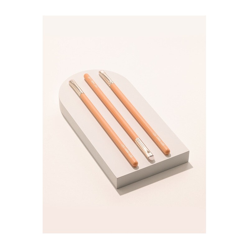 [Eyeline essential item] The Tool Lab 221 Eyeline Definer /