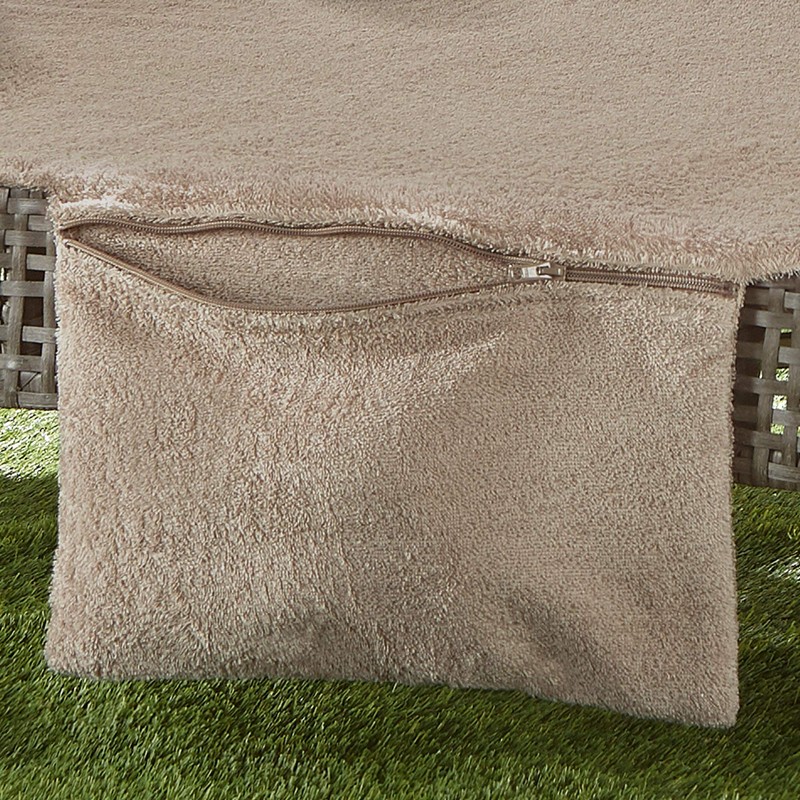 Erwin Müller Terry Towel with Zipped Pockets