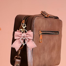 YangQian Bow Charm Keychain for Women Girls Bowknot Keychain Charm for Bag Purse Handbag Backpack Charms for Women Girls Keychain Accessories with Bows Charm Pink