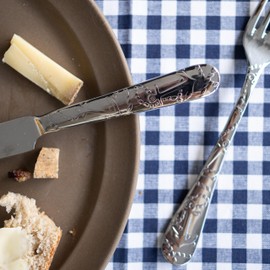 SABRE PARIS - 5-Piece Flatware Set - Saint Malo Collection - Knife, Fork, Soup Spoon, Teaspoon & Dessert Fork - Stainless Steel - Dishwasher Safe - Brilliant Finish