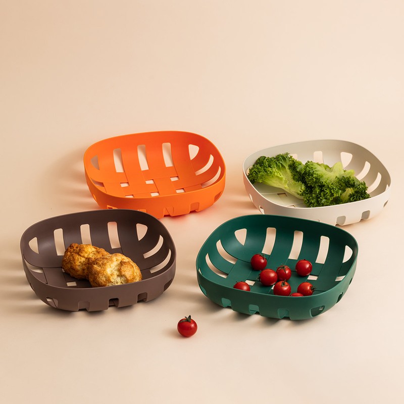 4 types of multipurpose baskets containing Dr. House, cocoa /