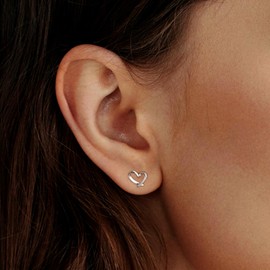 ESHIONER Sterling Silver Stud Earrings for Women 925 Silver Jewellery Heart Tiny Small Studs Earrings 1 Pair Mini Shiny Earrings White Gold Plated Silver Studs Earrings for Women Girl