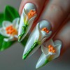 Uñas postizas blancas con diseño de flor de cala, forma