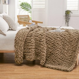WESHIONGOO Chunky Knit Blanket Throw 50"×60" Knitted Throw Blankets for Couch Bed Fluffy Soft Blanket with Jumbo Chenille Yarn Thick 100% Handmade (Brown)