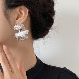 Exaggerated Gold Geometric Dangle Earrings Set for Women,Fashion Punk Stylish Sectored Twisted Earring Set Minimalist Jewelry Gifts (Silver set)