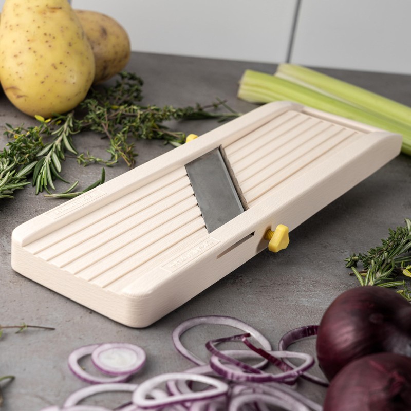 Benriner All-Purpose Vegetable Cooker CBV04