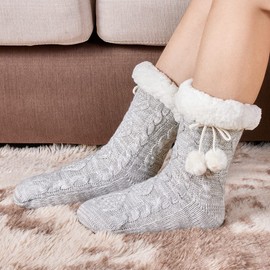 LEMZONE Women's Winter Slipper Socks Warm Cozy Fuzzy Fleece-lined Cabin Socks with Grippers