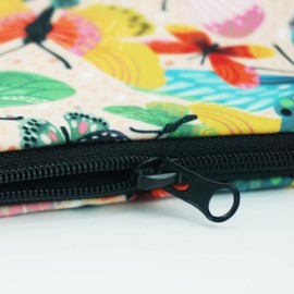 Women’s Cosmetic Bag, Colorful Butterfly-Themed Makeup Pouch, Small Zipper Pouch for Purse, Toiletry Bag Accessory, Ideal Gift Idea, Suitable for Travel