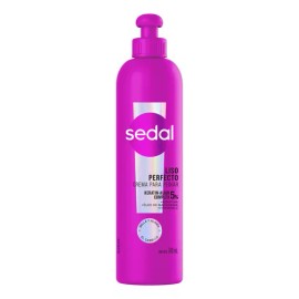 SEDAL Crema para Peinar Liso Perfecto, deja tu cabello liso y fuerte de la raíz a las puntas, con aceite de macadamia, vitamina C y proteína de seda 300 ml