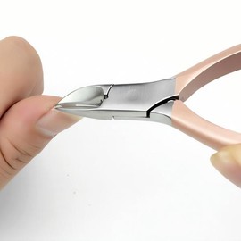 Nail care cuticle removal nail nipper nail care nail scissors toenail trimming beauty tool nipper removal cuticle case not included / 네일케어 큐티클제거 네일니퍼 네일 관리 손톱 가위 발톱 정리 아름 도구 니퍼 제거 큐티클 케이스 미포함