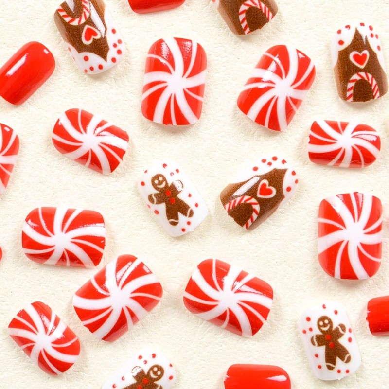 Christmas Glue on Nails - Short Oval Winter False Nails