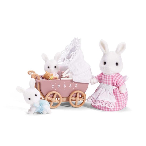 Calico Critters Connor & Kerri’s Carriage Ride, Doll Playset, Collectible, Ready to Play, Model Number: CC2488