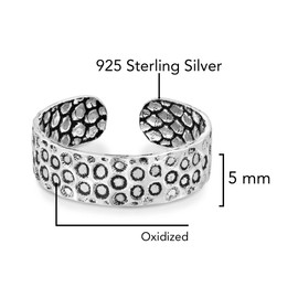 AeraVida Beach Elegance Dot Hammered Texture Bohemian .925 Sterling Silver Toe/Pinky Ring