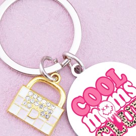 Iweca Mother's Day Gifts For Moms Stepmom Cool Moms Club Keychain Mom Keychain From Daughter Son Bonus Mom Gifts Push Presents For New Mom Birthday
