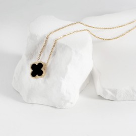 KINFERTE 18K Gold Plated Clover Necklace for Women Four Leaf Clover Necklace Flower Lucky Double Sided Pendant Dainty Trendy Jewelry Birthday Gifts for MoM Women Sister Grandma Besties Coworker (Black)