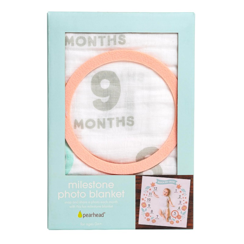 Pearhead Pearhead Watch Me Grow Monthly Milestone Photo Blanket Keepsake