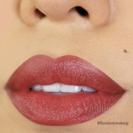 Signature Lipstick (009, Sun Tea)