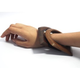 Pure Hands Geo Adroit – Handcrafted Sisoo Wood Bangle, Pointed Edge Design, Satin Wax Finish, Lightweight & Modern, Eco-Friendly Jewelry, Minimalist & Geometric Style | Geo Style Collection