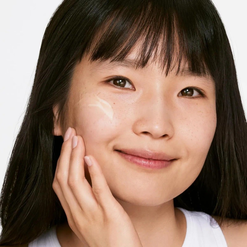 Gel Hidratante Sin Aceite De 3 Pasos, Dramáticamente Diferen