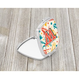 Caroline's Treasures Letter W Retro Teal Orange Musical Instruments Initial Compact Travel Mirrors, Multicolor