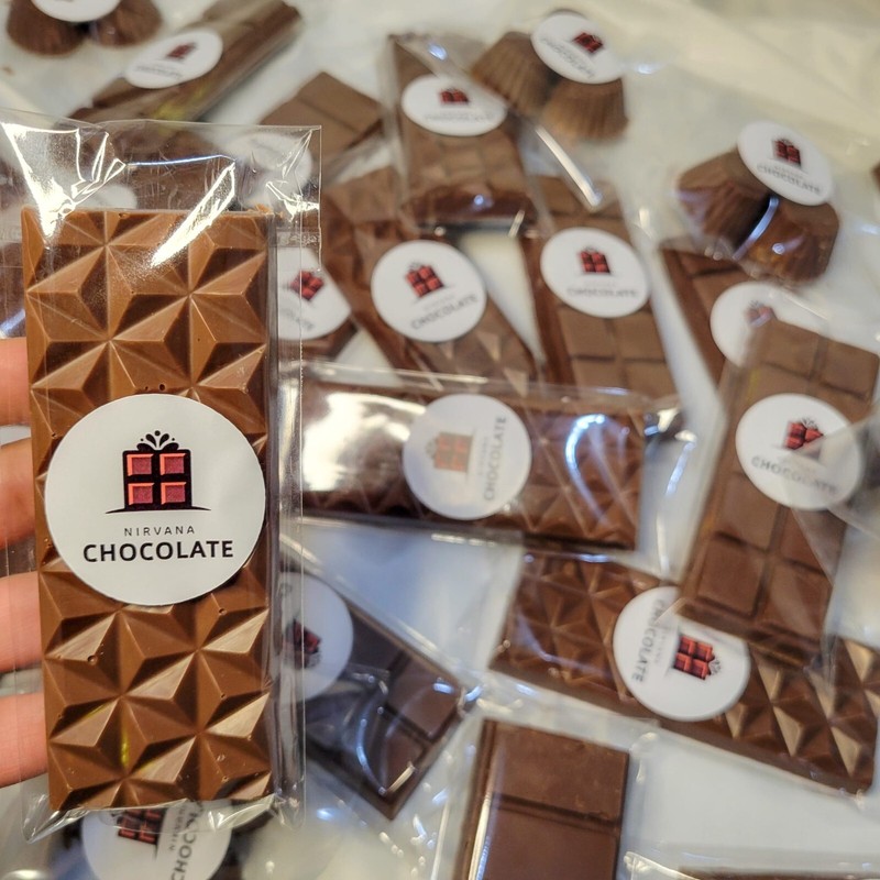Nirvana Chocolate Dubai Chocolate Bars, with Pistachio Butter and Milk
