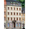 Auhagen 13336 "Townhouse Markt 2" Modelling Kit