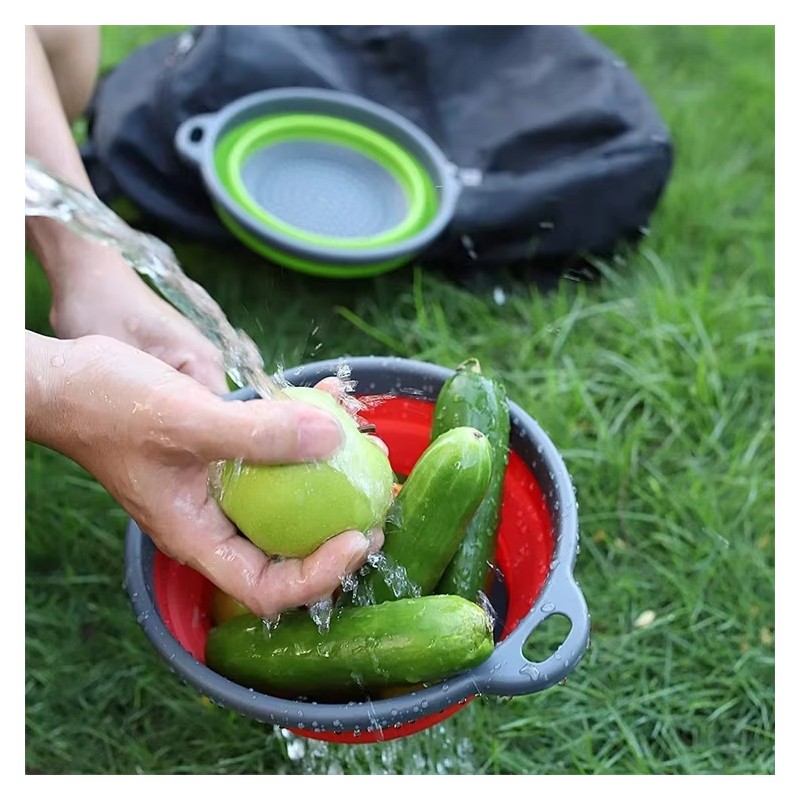 Collapsible Colander with Long Handle for Draining Pasta, Fruits and