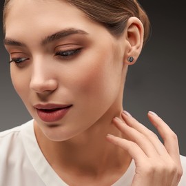 MomentWish Black Moissanite Stud Earrings, 1-2 Carat Earrings, Black, Men, Women, 925 Sterling Silver, Simulated Diamond Earrings, Solitaire Earrings, Gift for Him 5/5.5/6.5 mm, Sterling Silver,