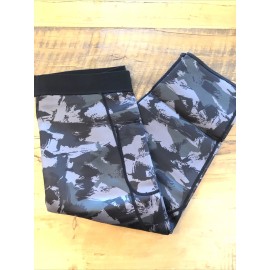 LANCS 3XL Black Camo Capri Leggings  High Waist Slimming Compression Pocket