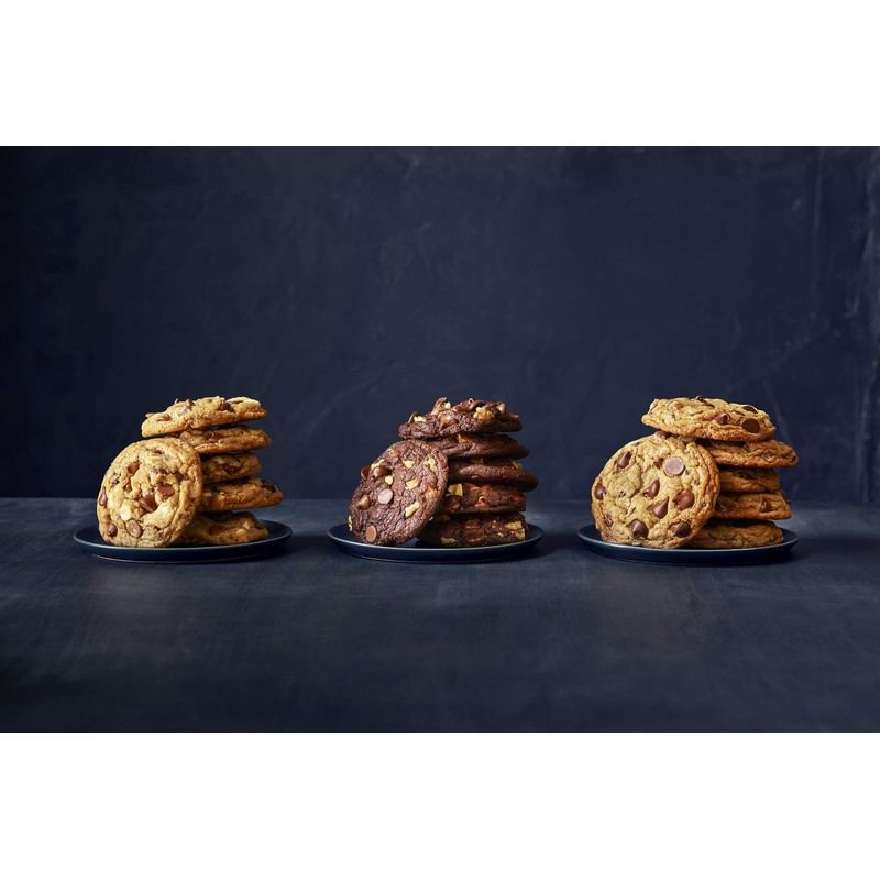 Ghirardelli Chocolate Company Milk Chocolate Chips 800 per lb, 5lb.