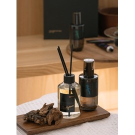 Perfume diffuser 200ml + fabric perfume dress perfume 200ml set / 퍼퓸 디퓨저 200ml + 섬유향수 드레스퍼퓸 200ml 세트
