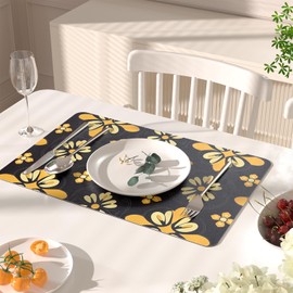 QIYI Faux Leather Place Mats Set of 6 - PU Placemats 45 x 30 cm, Waterproof, Oil & Heat Resistant, Non-Slip for Kitchen, Dining Table, Indoor & Outdoor, Vintage Pattern with Golden Flowers