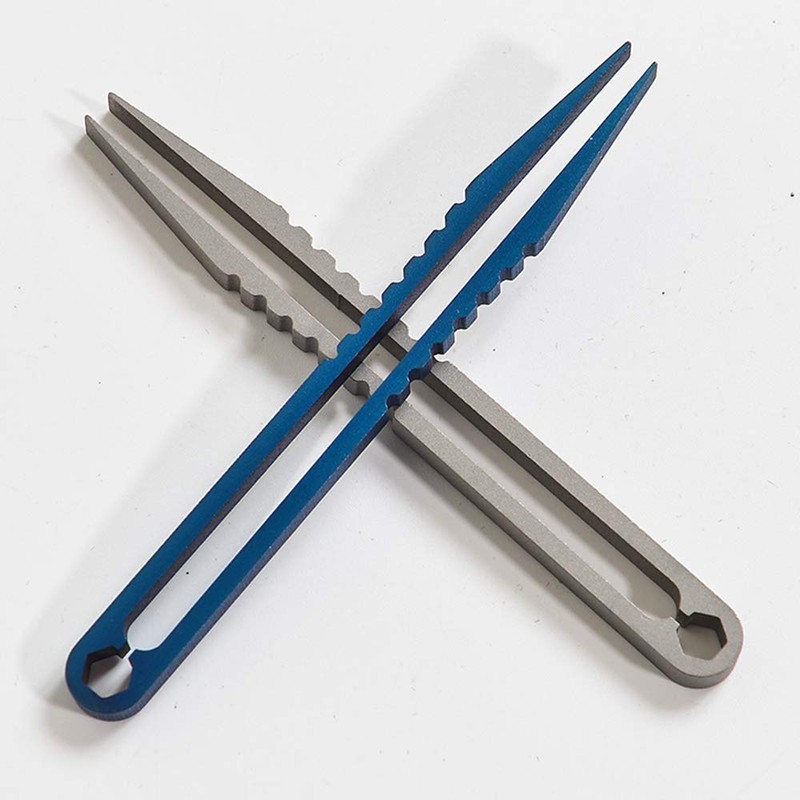 Portable Tweezers, EDC Titanium Alloy Tweezers with Non-Slip Handle, Multifunction