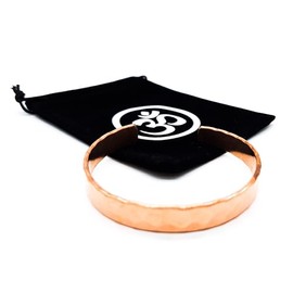 AB India Crafts Handmade Pure Copper (99%) Design Hammered Bangle Size Flexible with Om Jewellery Pouch | Energy Healing Spirituality, variabel, Copper, Copper