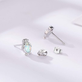 TANGPOET White Opal Penguin Stud Earrings Gifts for Women Girls 925 Sterling Silver Hypoallergenic Cute Penguin Jewellery Gifts for Ocean Sea Animal Lovers Mothers