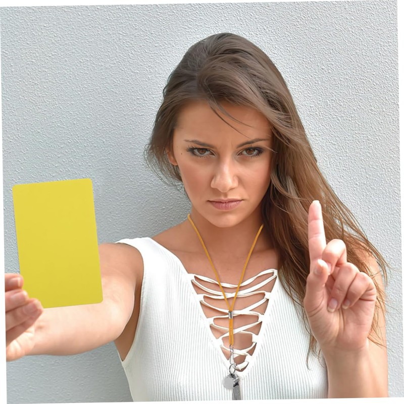 BESPORTBLE Portable Soccer Referee Kit with Red and Yellow Cards