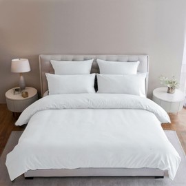 MAGNA COLLECTION Single Duvet Cover Set - Hotel Quality Bedding Set (135x200cm) with Matching Pillowcase - Soft Brushed Microfibre Polyester Duvet Cover (White, Single)