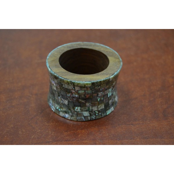 Unbranded CARVED ABALONE SEA SHELL NAPKIN RING #T-971