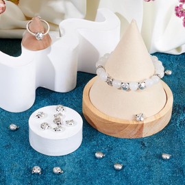 Fashewelry 20Pcs Antique Silver Cat Spacer Beads 8x8mm Tibetan Metal Animal Charm Beads for DIY Jewelry Craft Making