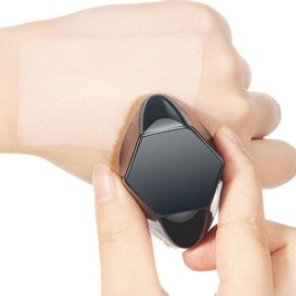 밀착 메이크업 파운데이션 브러쉬 55호 케이스포함 Close-fitting Makeup Foundation Brush No. 55 with Case Included