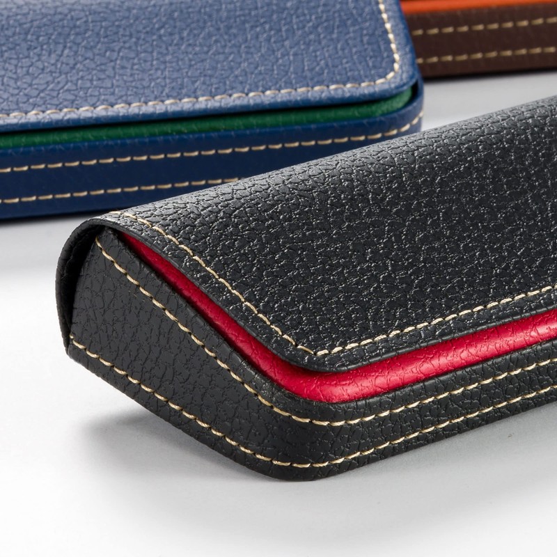 FEFI - Elegant glasses case in two-tone leather look, Green