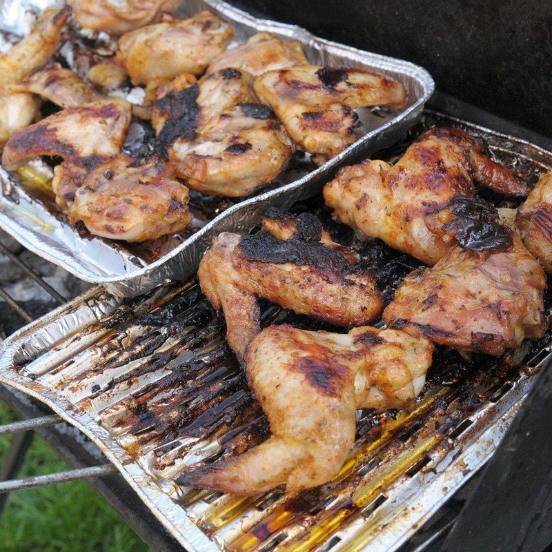 12 BBQ Foil Disposable Grill Serving Trays Summer Garden Party