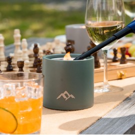 Murphy's Naturals Refillable Mosquito Repellent Candle | Green | DEET FREE | Plant Based Essential Oils | Soywax, Beeswax Blend | One 9oz Candle included